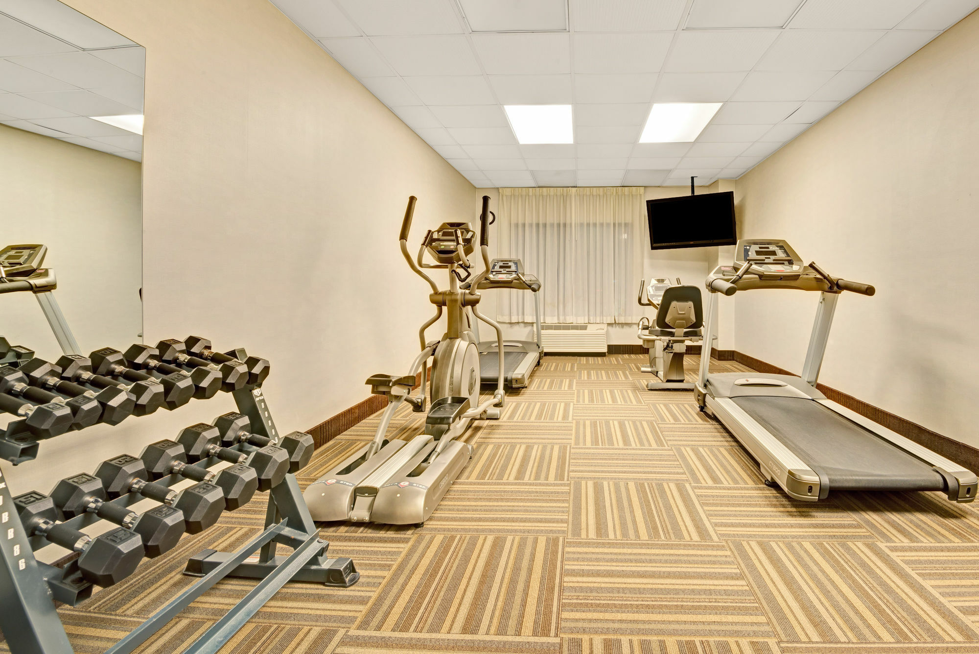 Wingate By Wyndham Cincinnati Blue Ash Buitenkant foto