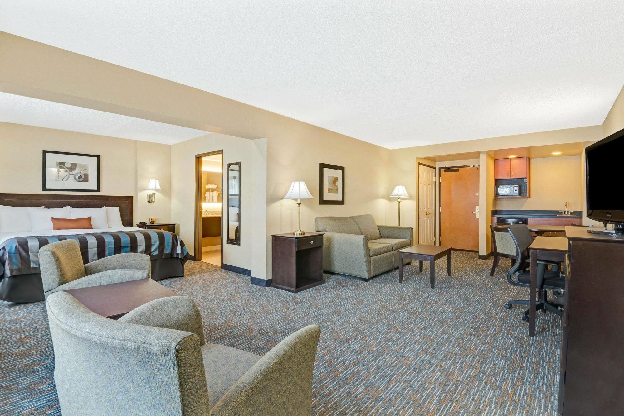 Wingate By Wyndham Cincinnati Blue Ash Buitenkant foto