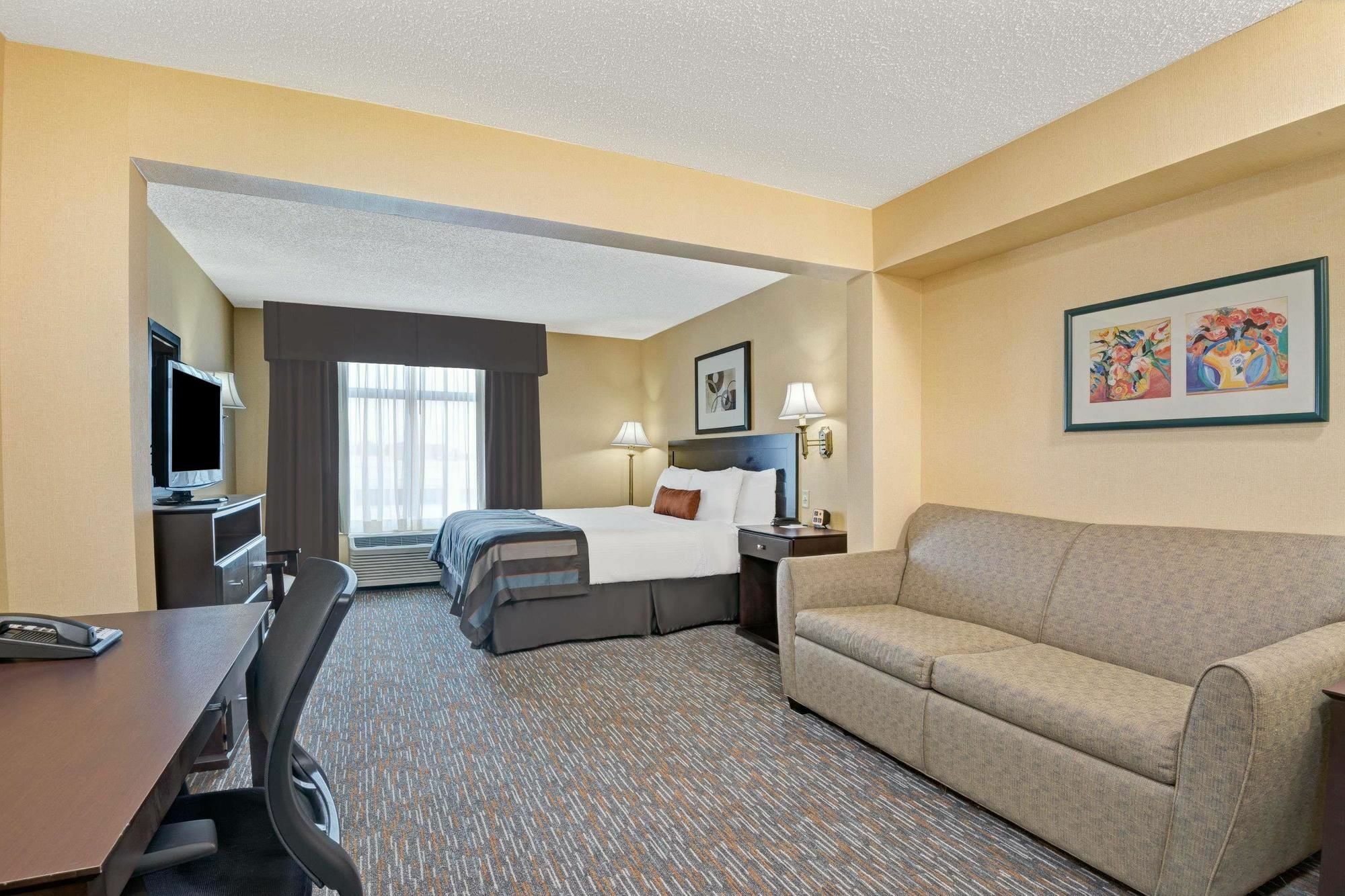 Wingate By Wyndham Cincinnati Blue Ash Buitenkant foto